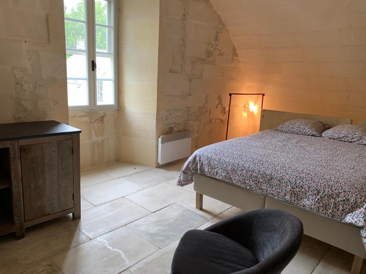 Gite De La Tour Des Abbes Fontvieille Εξωτερικό φωτογραφία
